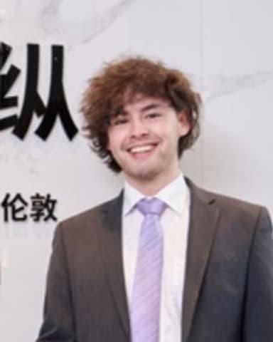 Tony — Digital Marketing Director · North America Desk